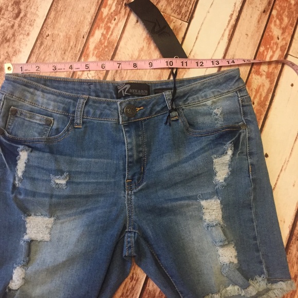 M-XL Distressed jean shorts - Picture 7 of 8