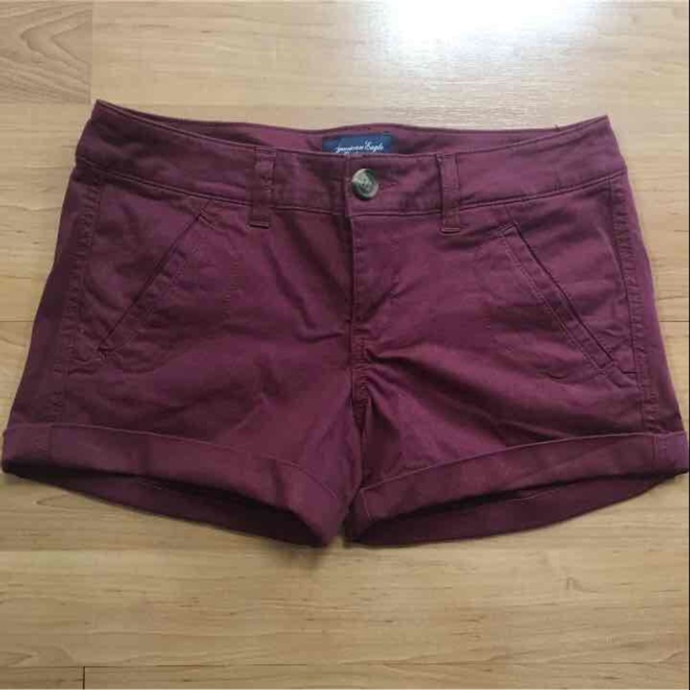 NWT AE maroon midi stretch shorts