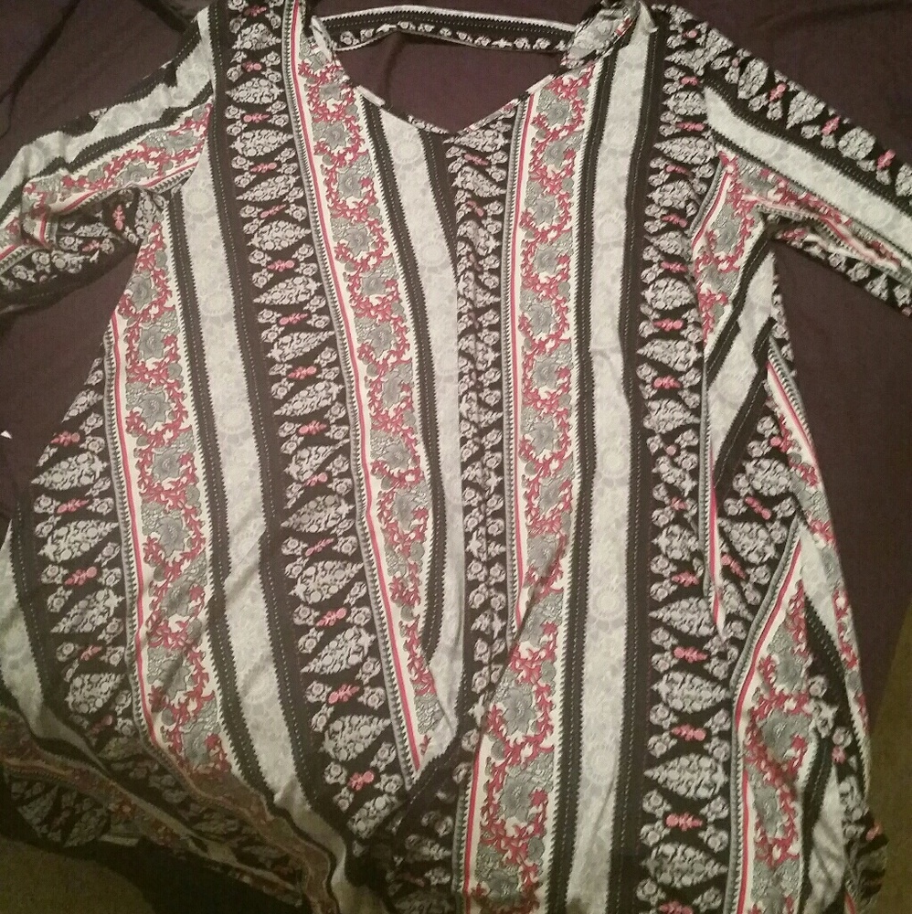 Dress - Picture 2 of 3