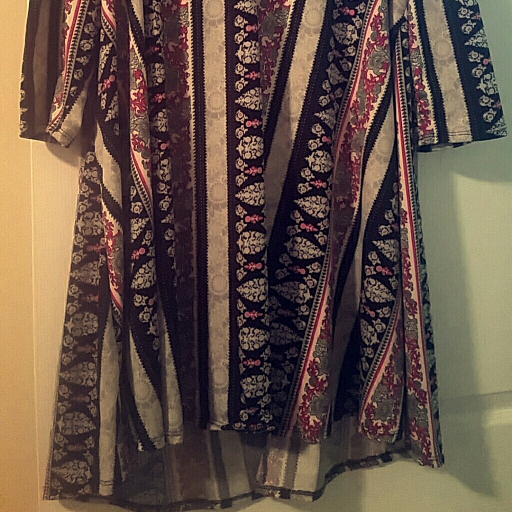 Dress - Picture 3 of 3