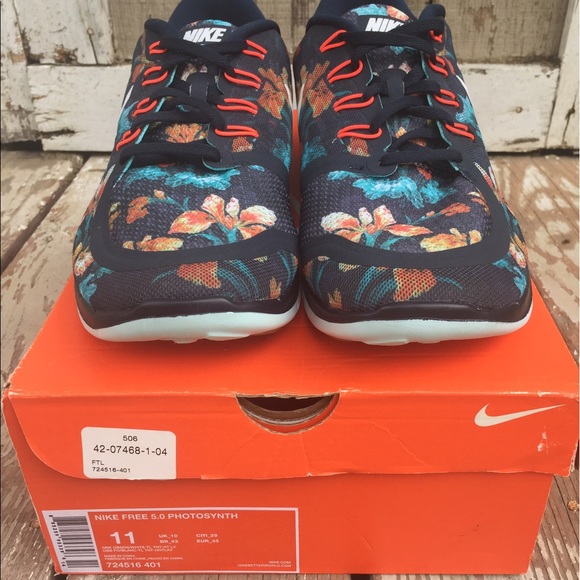 |SOLD| New Nike Free 5.0 Photosynthesis - Picture 2 of 4