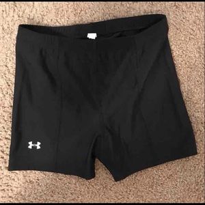 Under armor spandex shorts