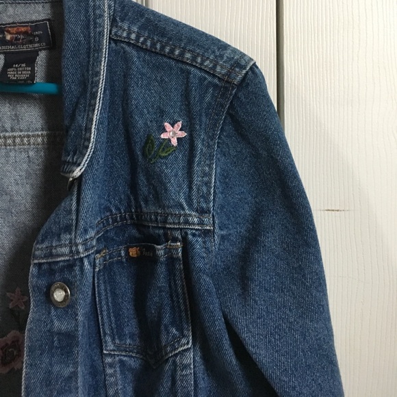 Jean Jacket - Picture 2 of 4