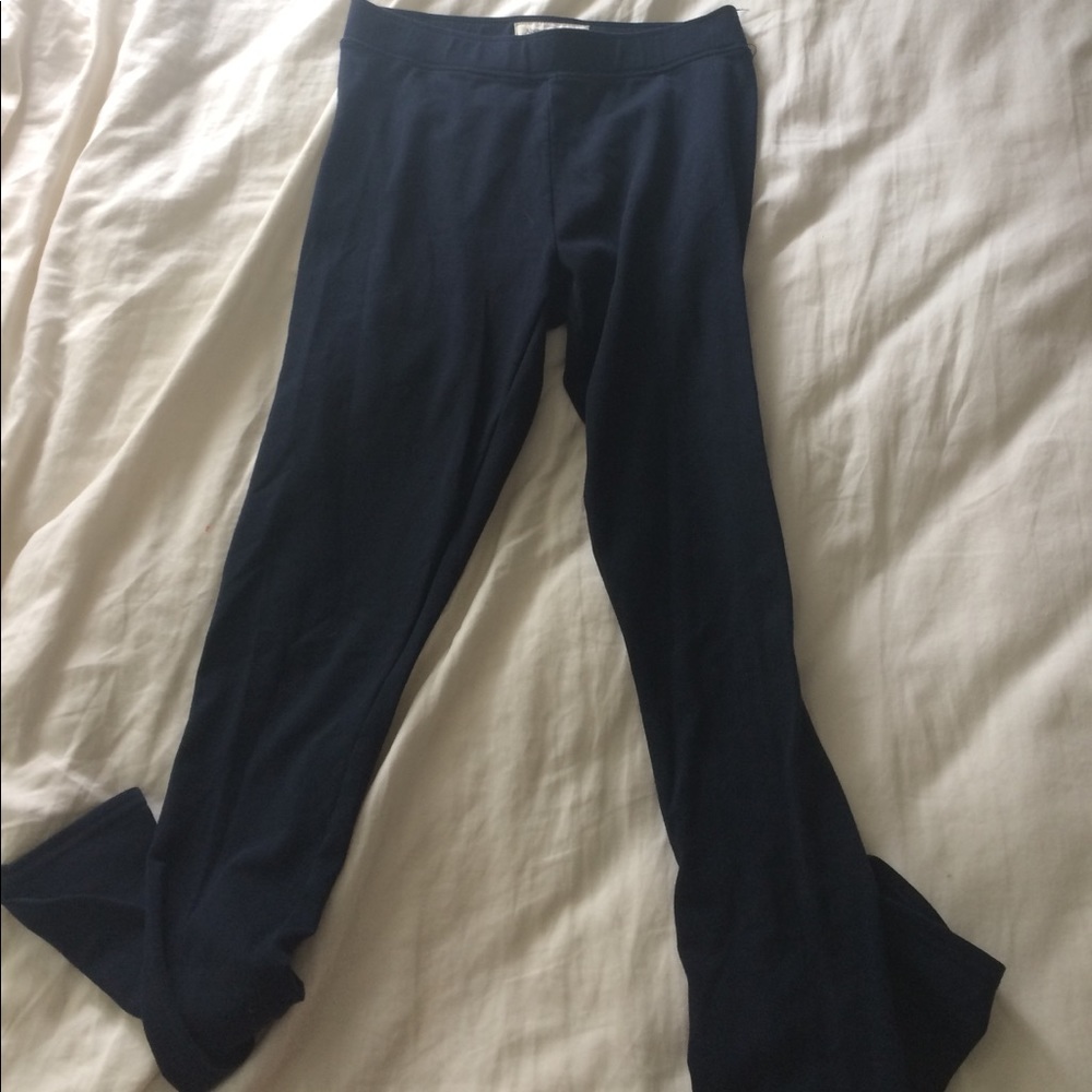 Navy blue leggings