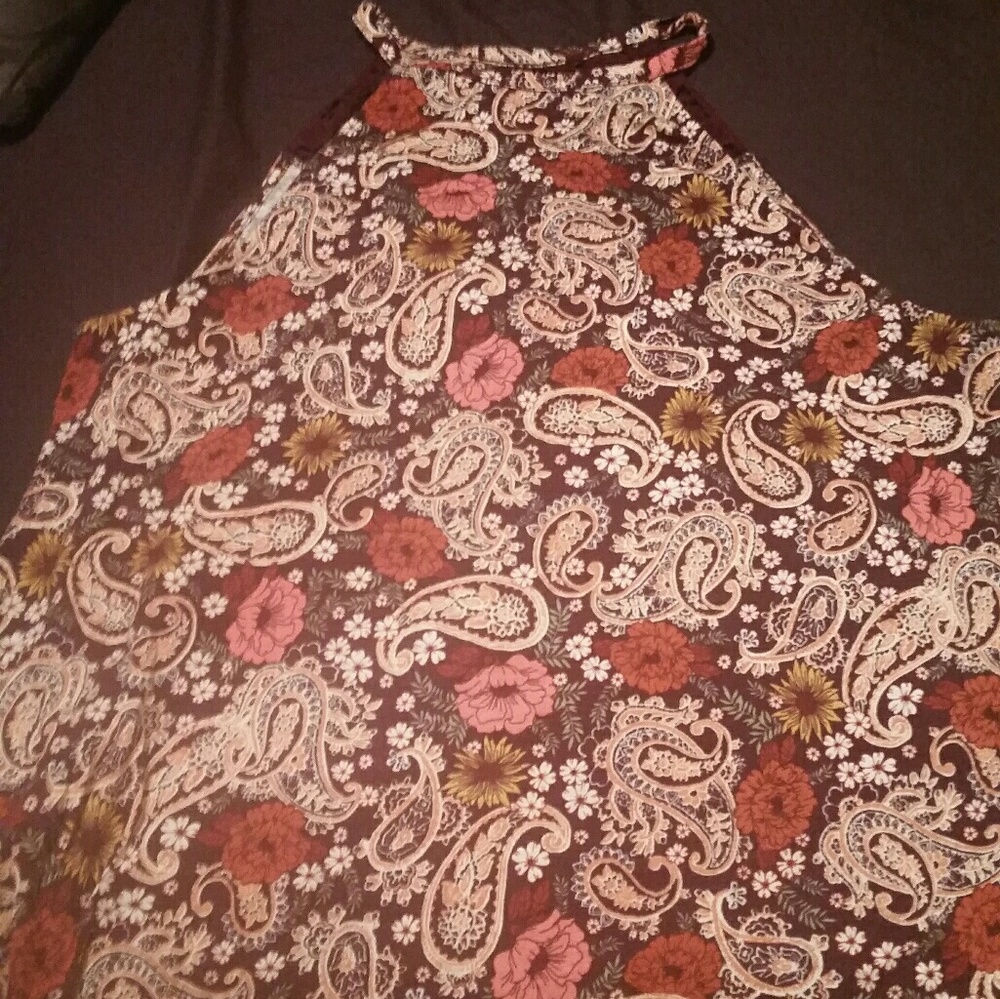 Tanktop - Picture 2 of 2