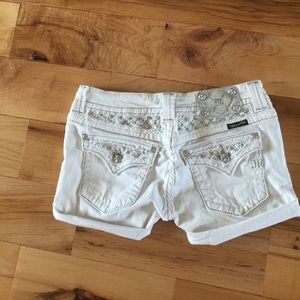 Miss me shorts size 28