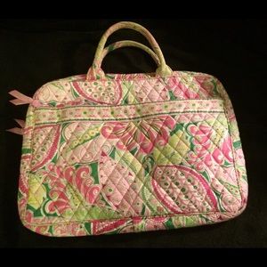 Retired vera Bradley Pink Pinwheel carrying case