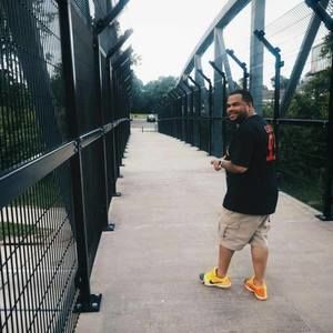 Meet your Posher, Tj