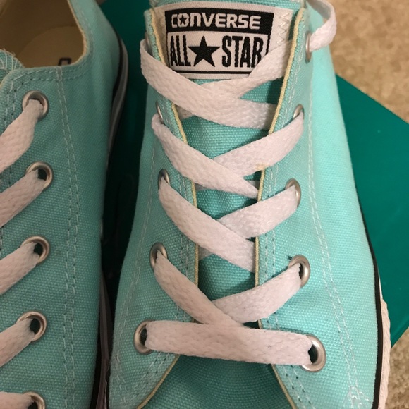 🌟Kids Light Blue Converse - Picture 2 of 2