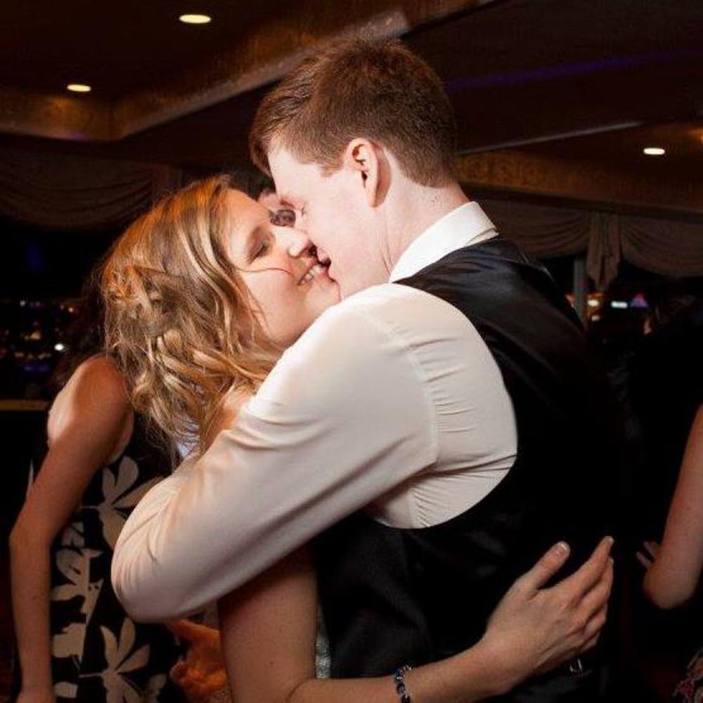 Meet your Posher, Robin