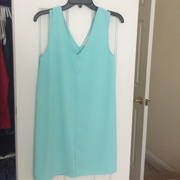 Mint Everly v-neck dress - Picture 1 of 2