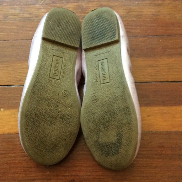 Girls pink flats - Picture 3 of 4