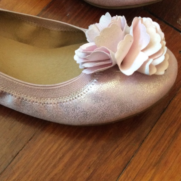 Girls pink flats - Picture 4 of 4
