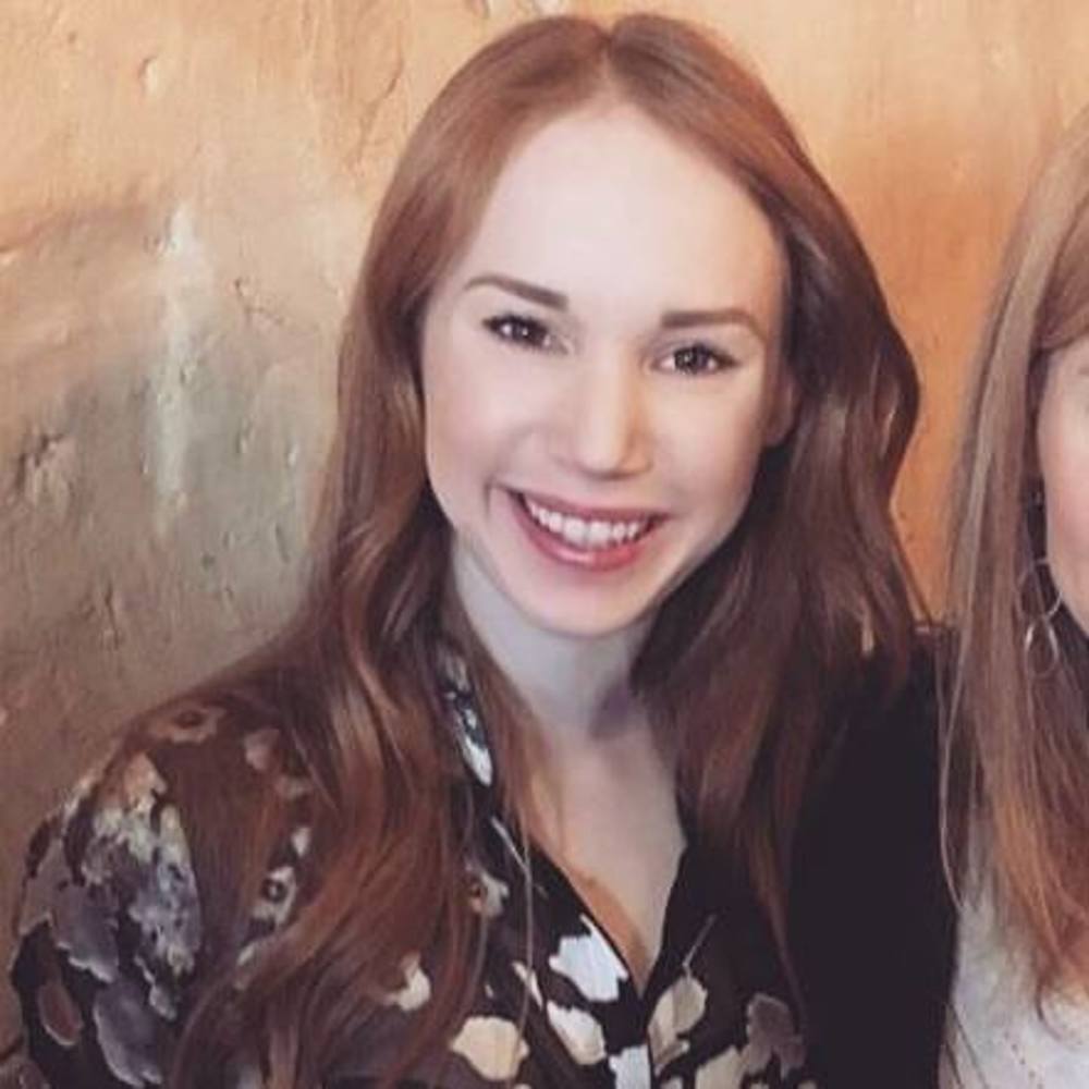 Meet your Posher, Whitney