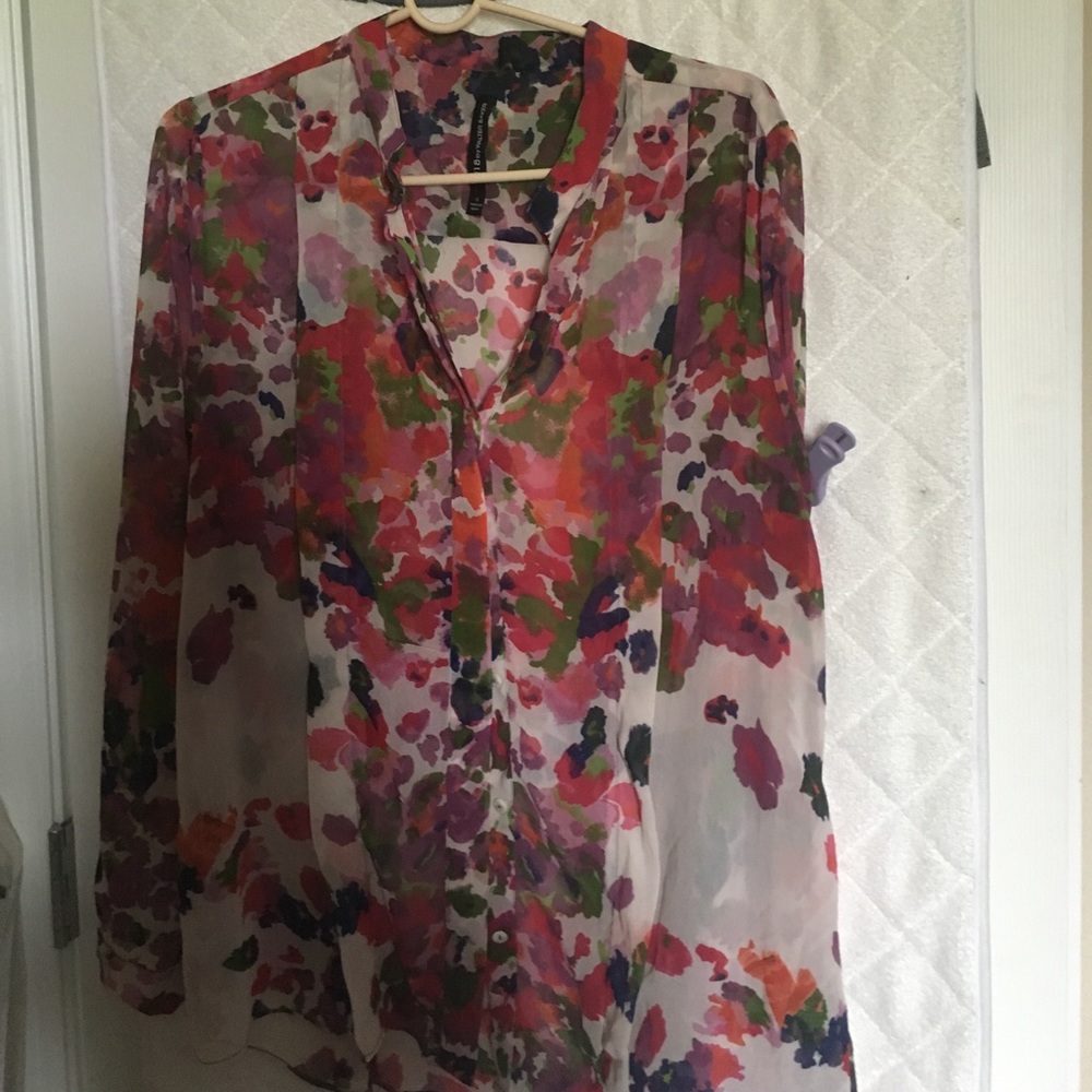 Beautiful sheer long sleeve top, small.
