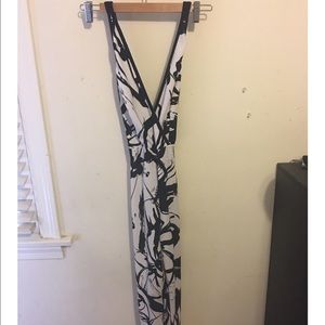 Black and white skin fitting  romper