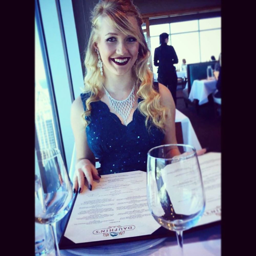 Meet your Posher, Marissa