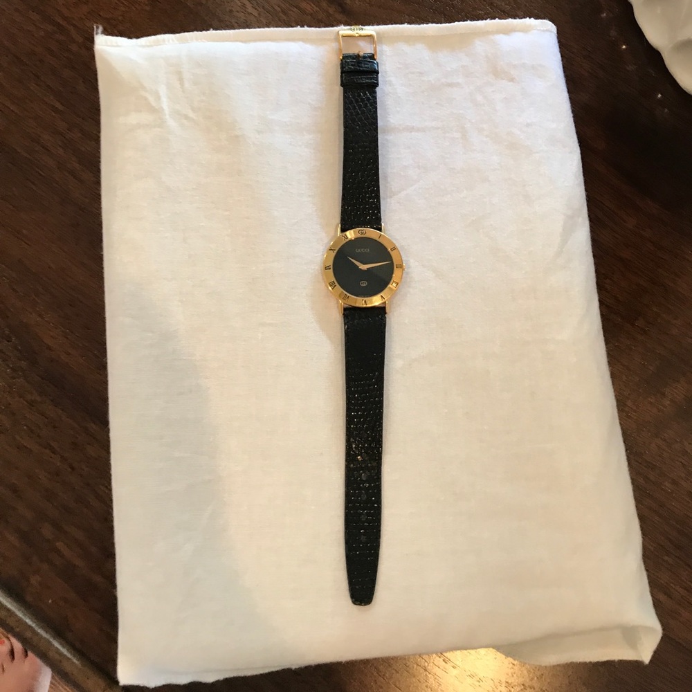 ⭐️ Authentic Gucci Watch ⌚️