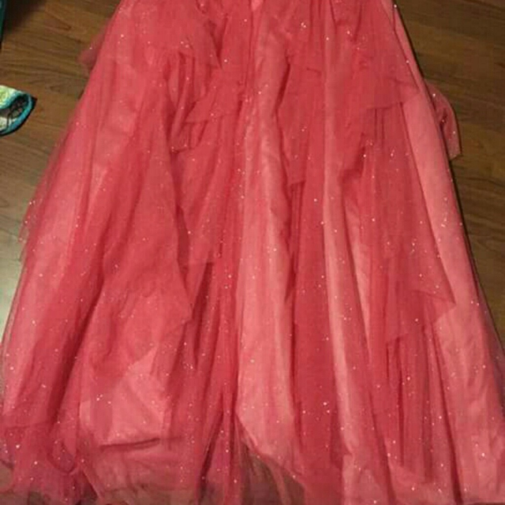 Prom dress - Picture 3 of 3