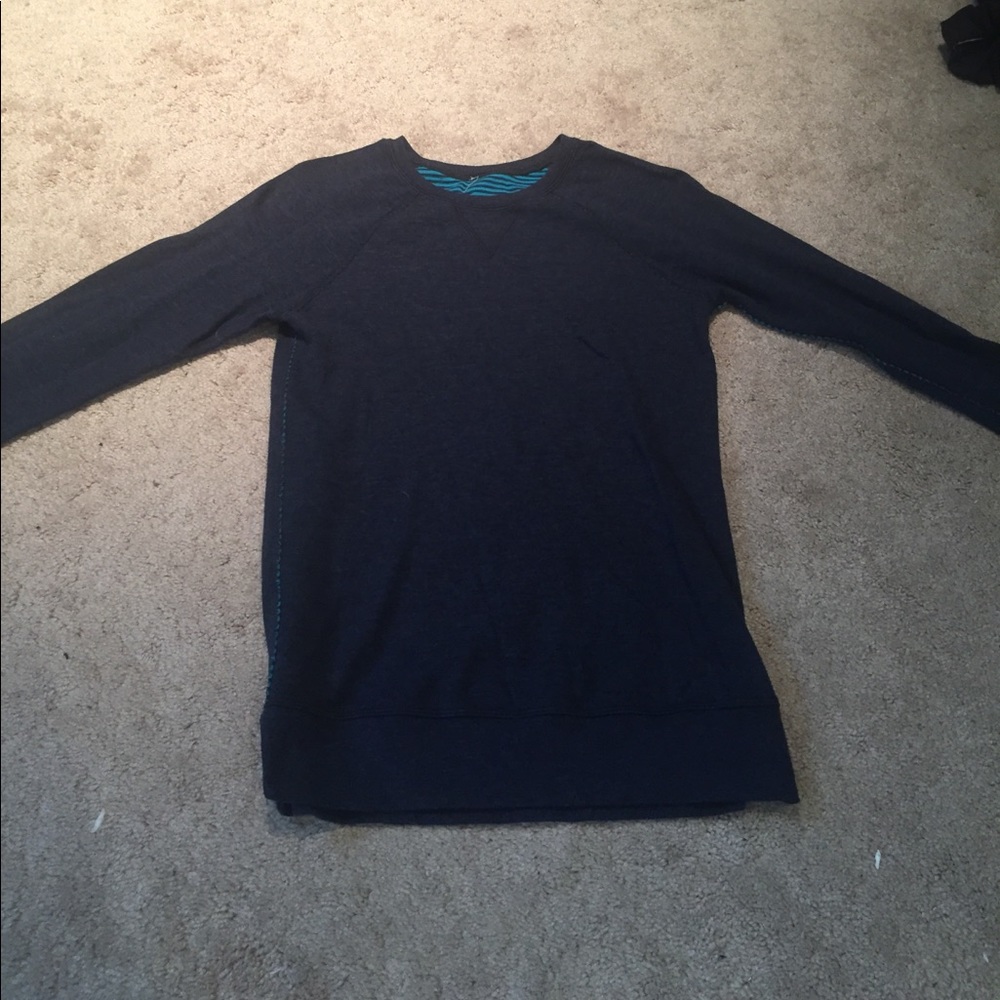 Lululemon reversible thick long sleeve