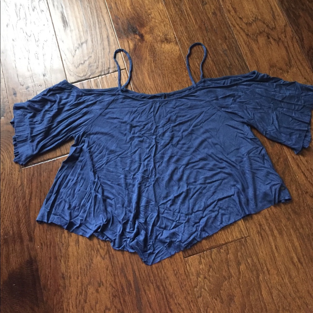 Dusty blue AEO cold shoulder top
