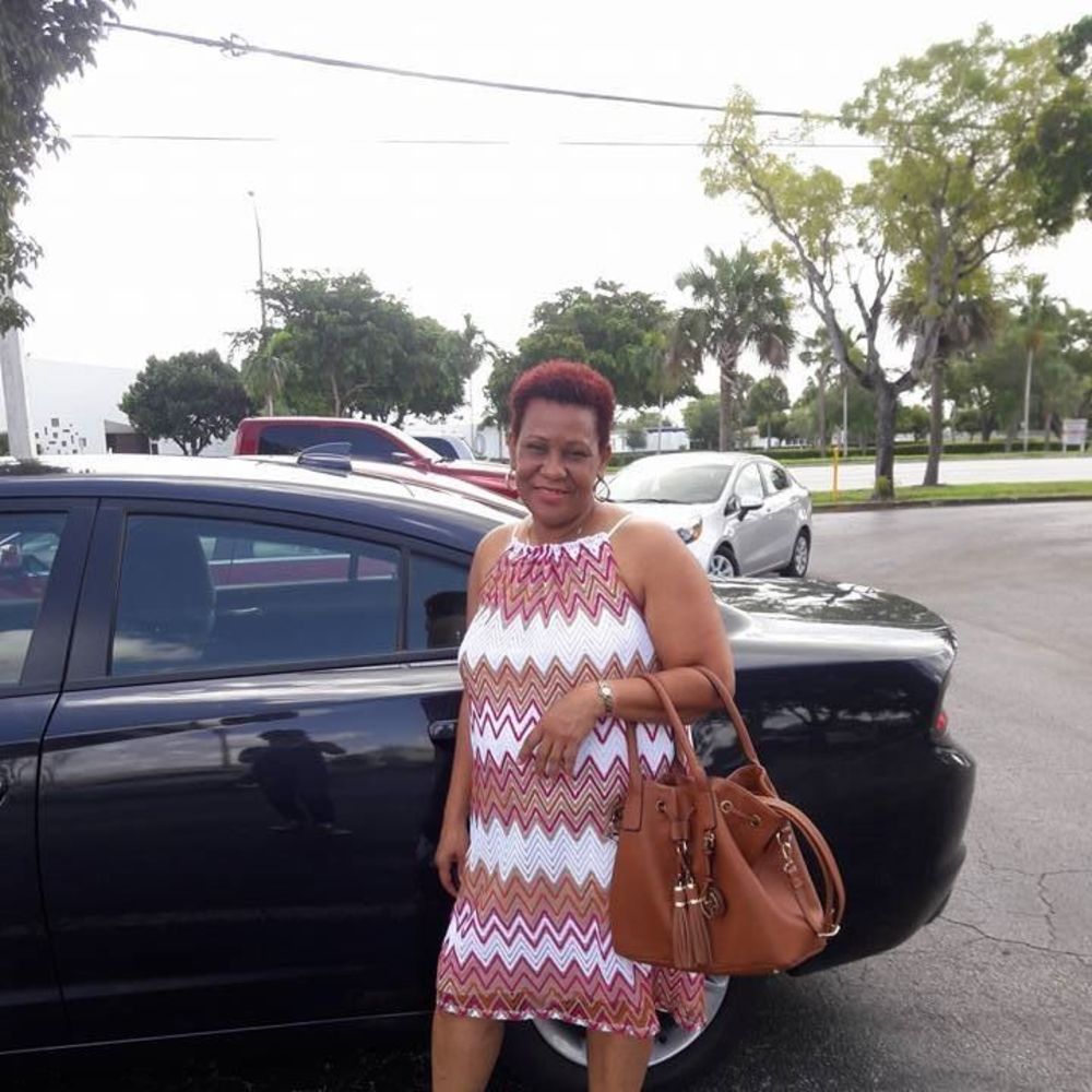 Meet your Posher, Prima