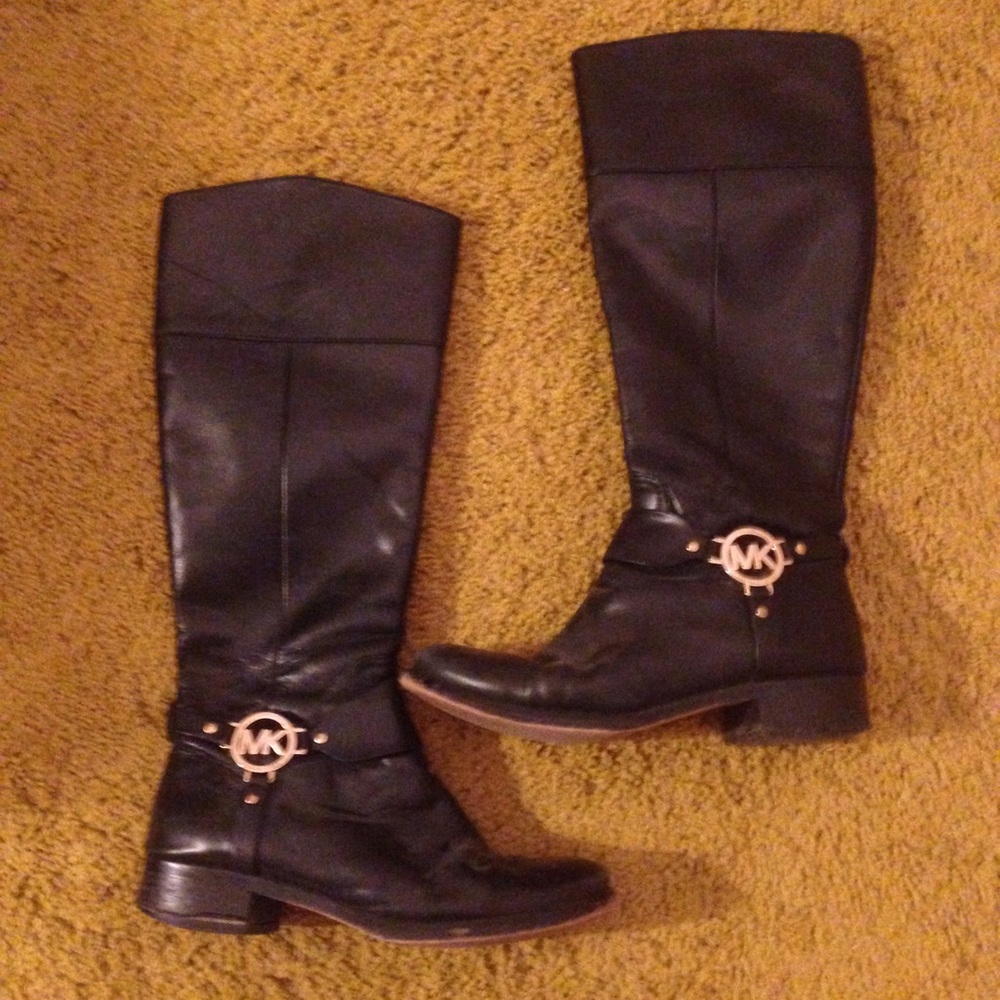 ✨Michael Kors Black Leather Boots✨