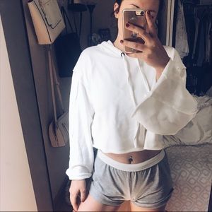 AKIRA Bell Sleeve Cropped Pullover