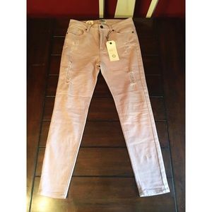 Distressed Skinny Jeans