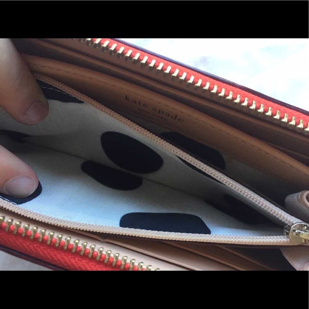 Kate Spade Wallet - Picture 5 of 5