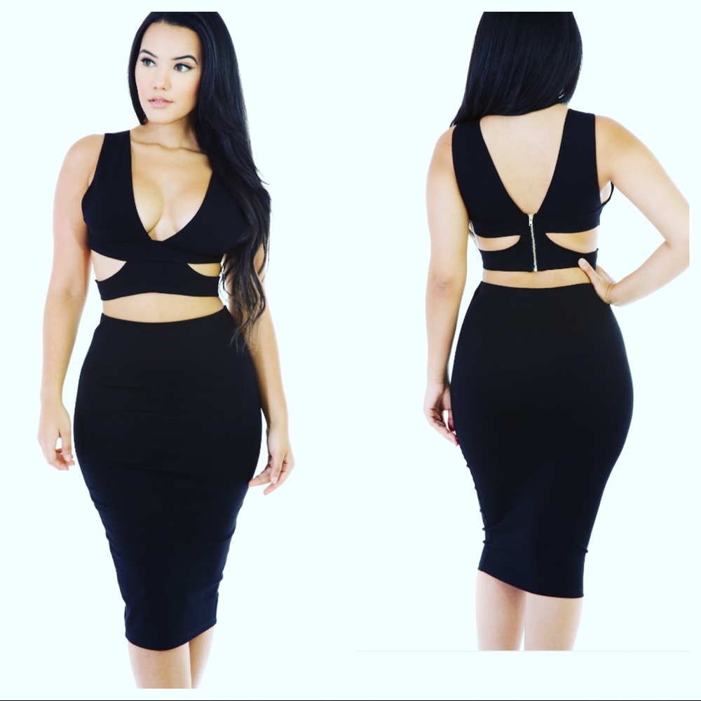 2 PC black crop top and skirt set