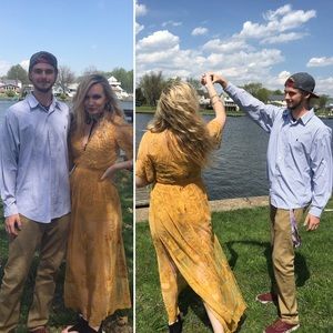 Selling this GORGEOUS yellow dress! Only wore once