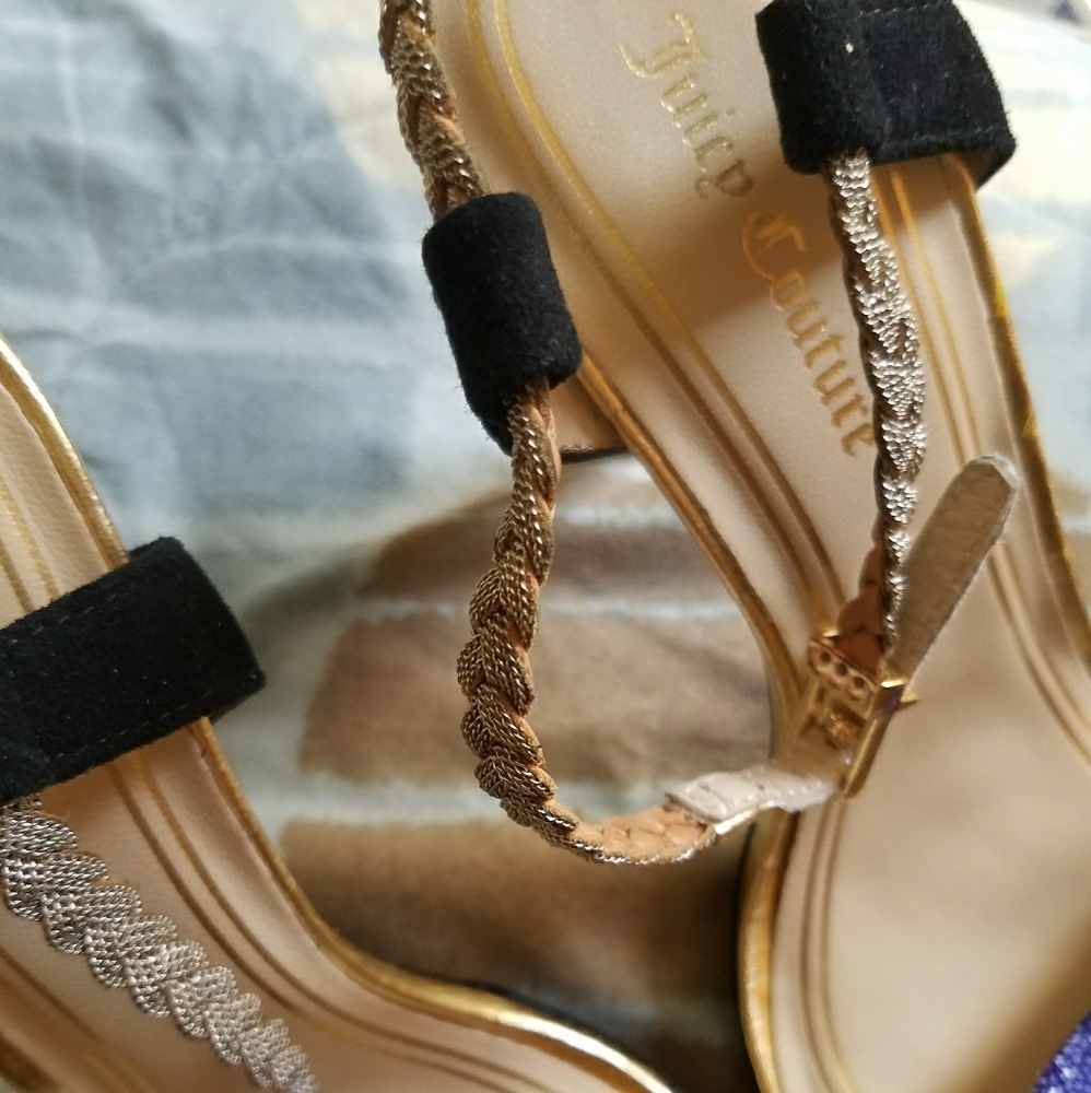 Heels - Picture 3 of 3
