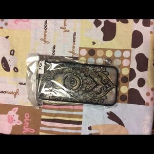 Two iPhone 7 cases bundles