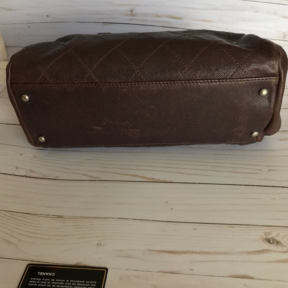 CHANEL Caviar Quilted CC Doctor Bag Brown - Picture 4 of 8