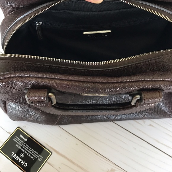 CHANEL Caviar Quilted CC Doctor Bag Brown - Picture 5 of 8