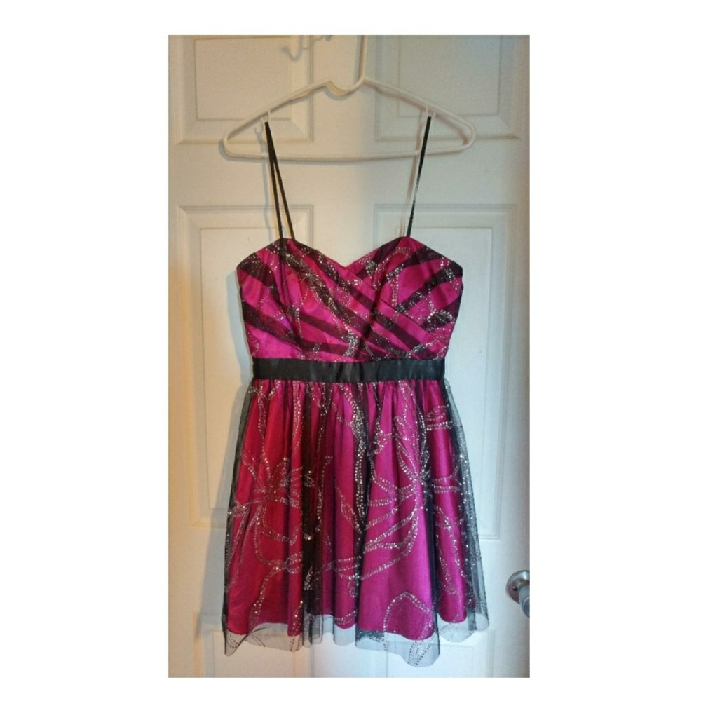 Short dress(prom/semi)