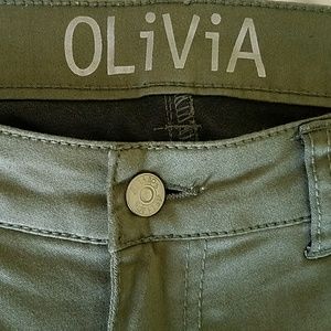 Delia's Olivia jeggings in Olive