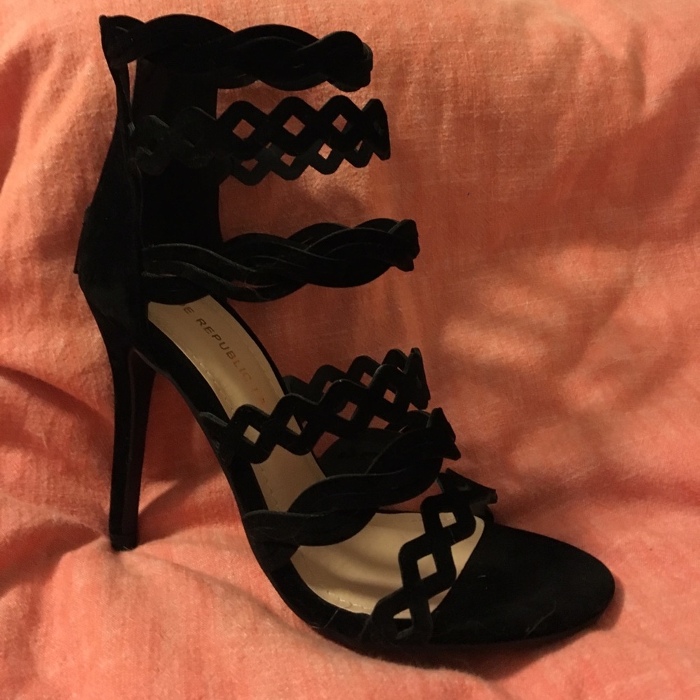 Black strap appeal heels