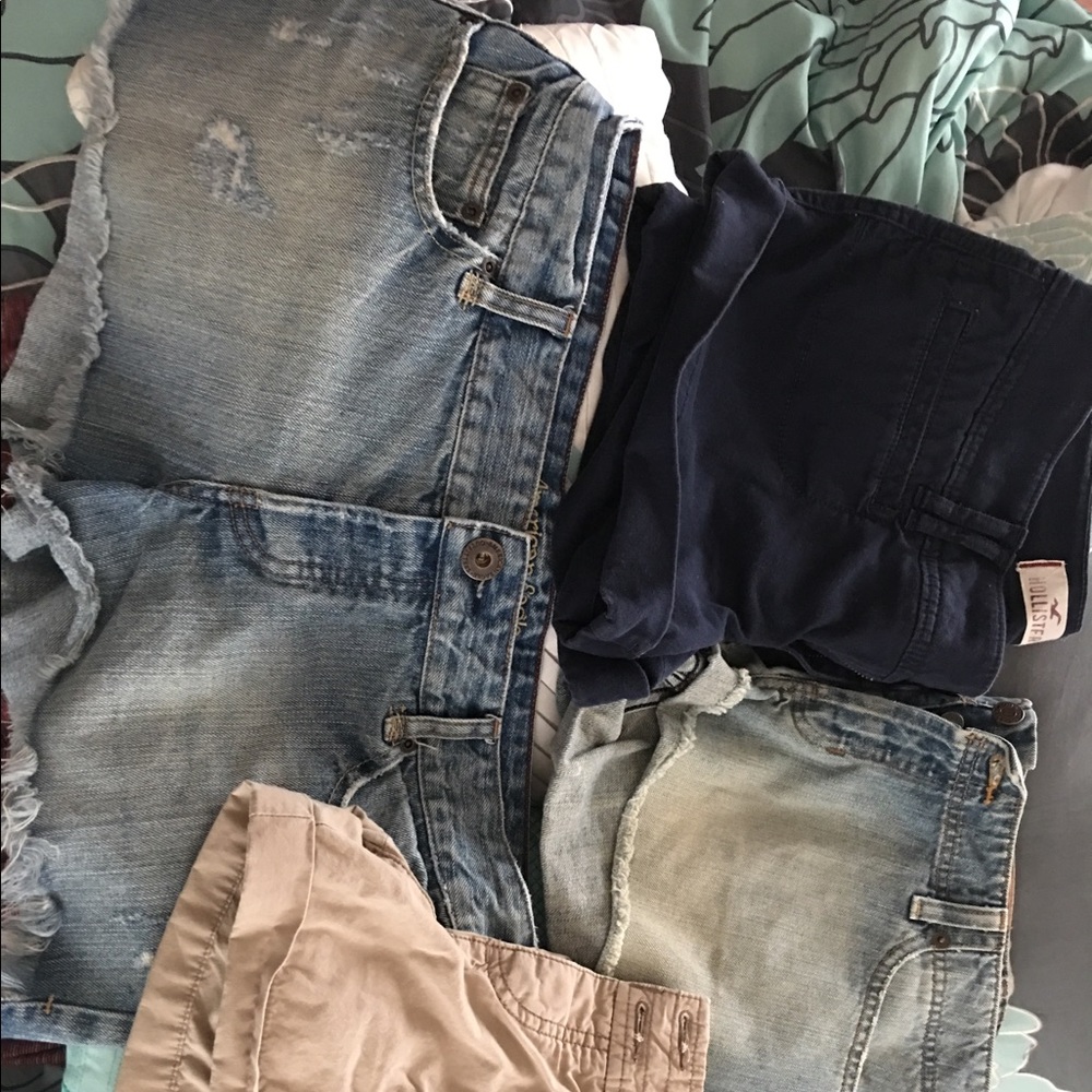 Bundle of shorts