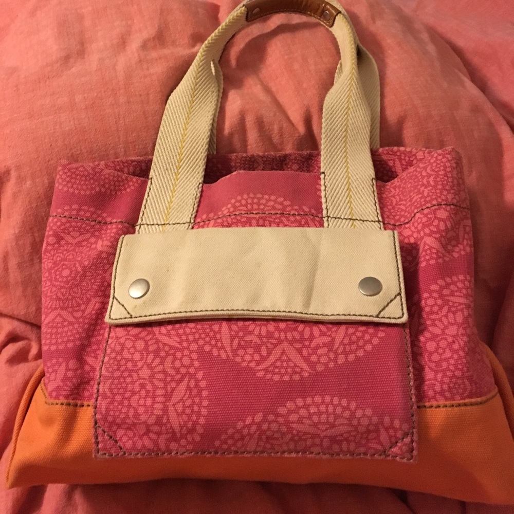 Fossil purse