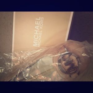 I have beige flats like this already