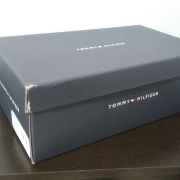 Tommy Hilfiger Sneakers - Picture 4 of 6