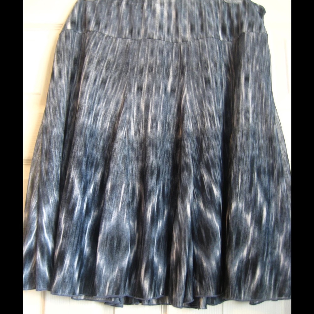 Navy Ikat print skirt NWT