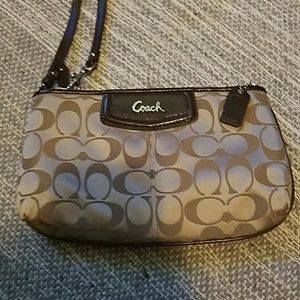 BRAND NEW Large Coach Wrislet