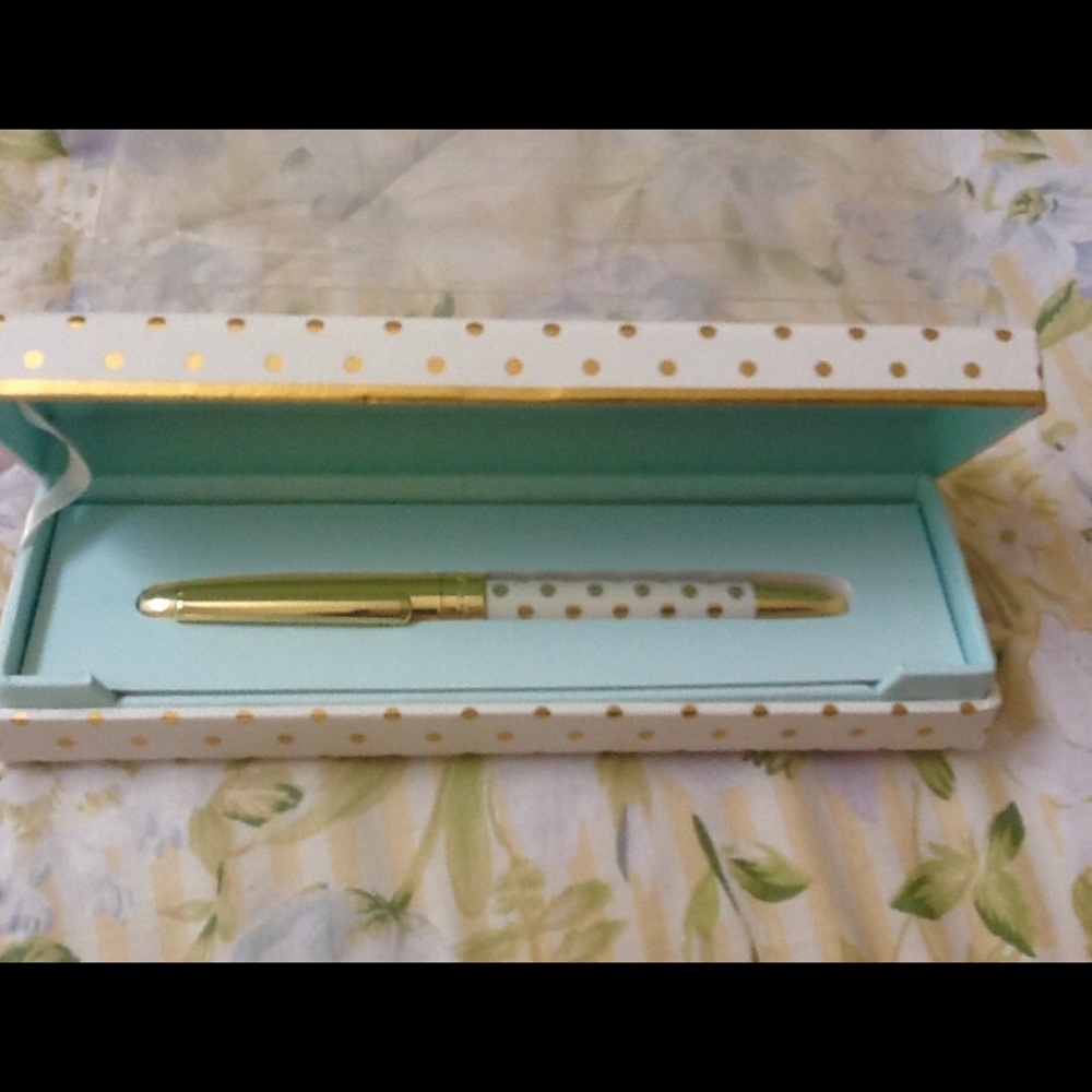 Kate spade ball point pen.