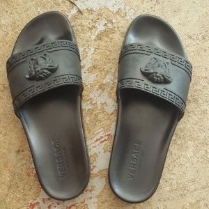 Versace slide