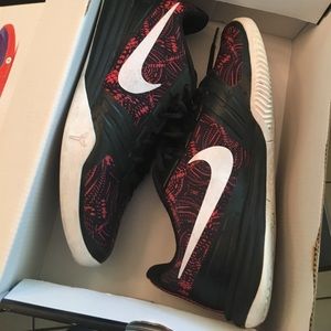 Kobe Mentality Size 10