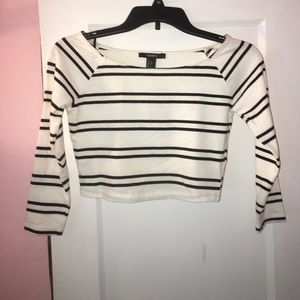 White 3/4 sleeve striped crop