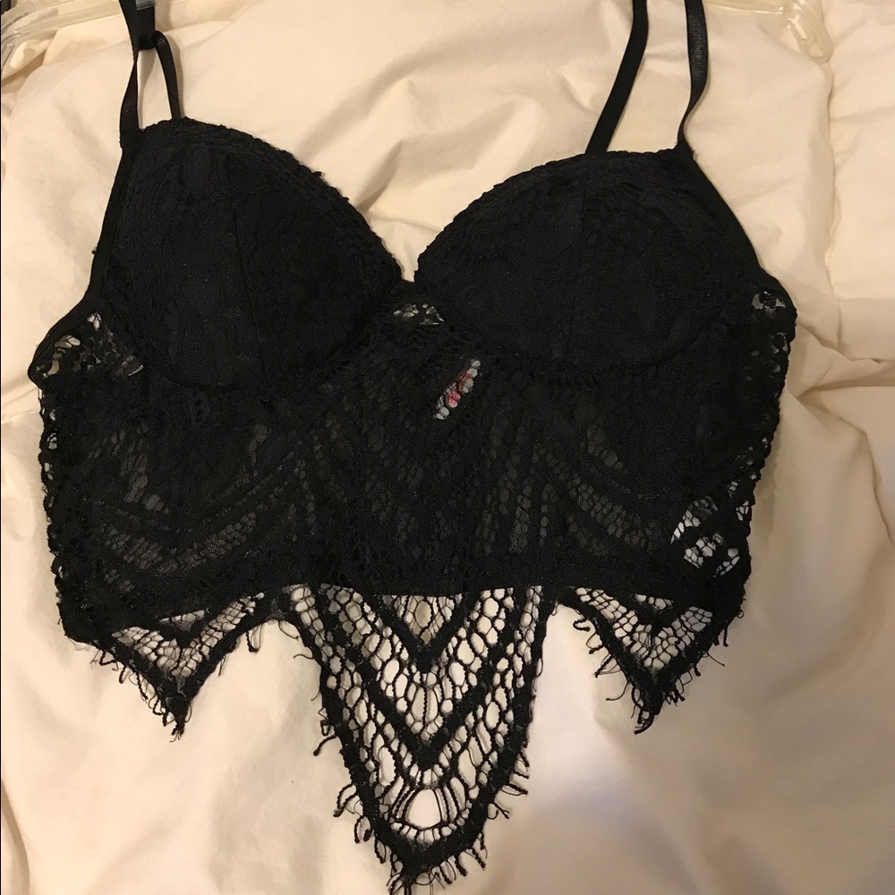 Crop tops - Picture 3 of 6